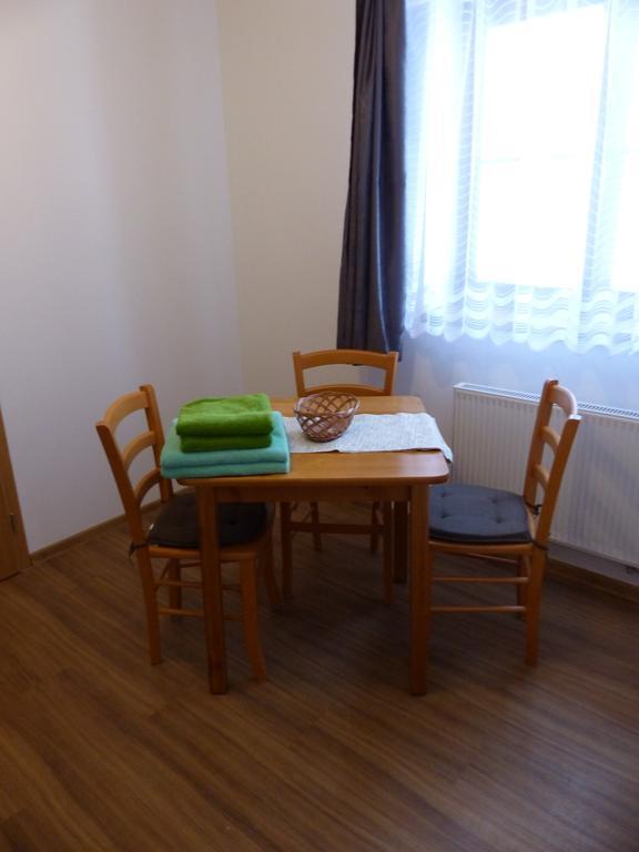 Ferienwohnung Haus Tolštejn Jiřetín pod Jedlovou Exterior foto