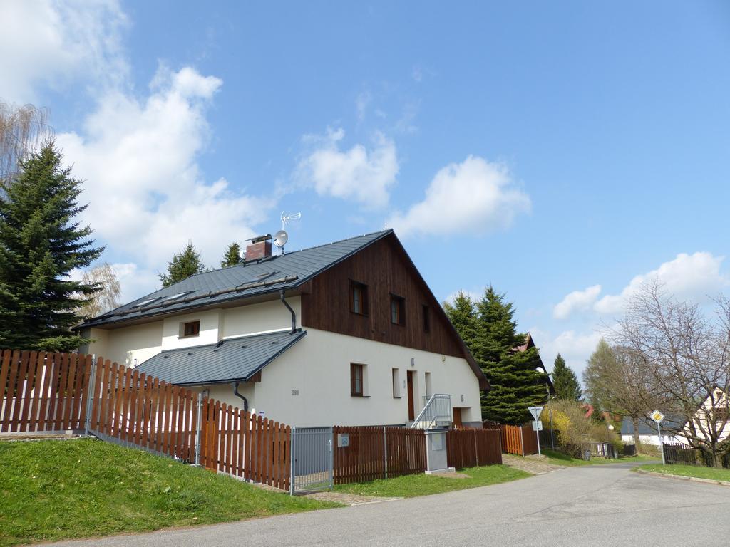 Ferienwohnung Haus Tolštejn Jiřetín pod Jedlovou Exterior foto
